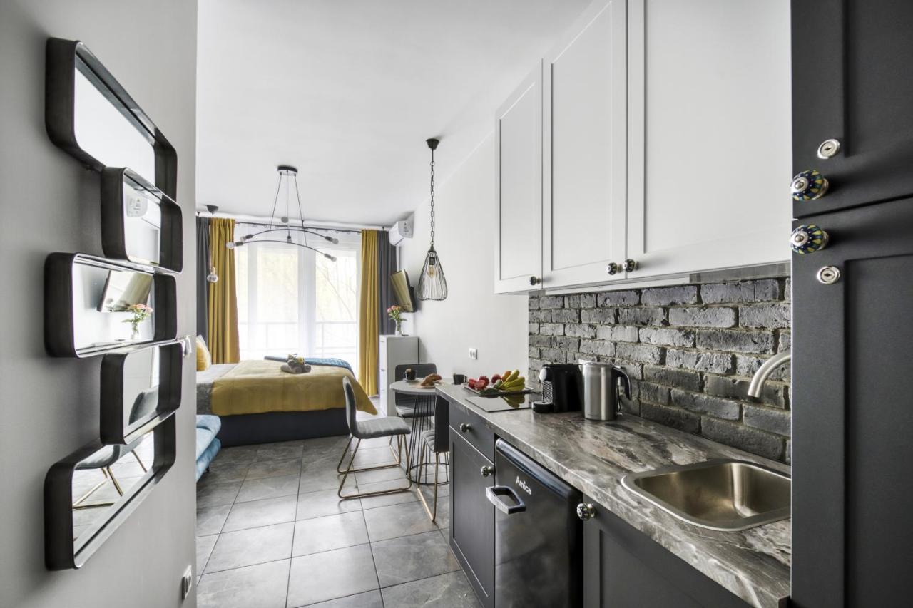 Stylowe Studio Krzemieniecka, Metro Slodowiec, Free Parking By Cosmo Spirit Varsavia Esterno foto